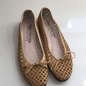 Tan leather flats by Paul Mayer size 7B